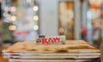 1 1/4 Raw Classic natural unrefined rolling papers 