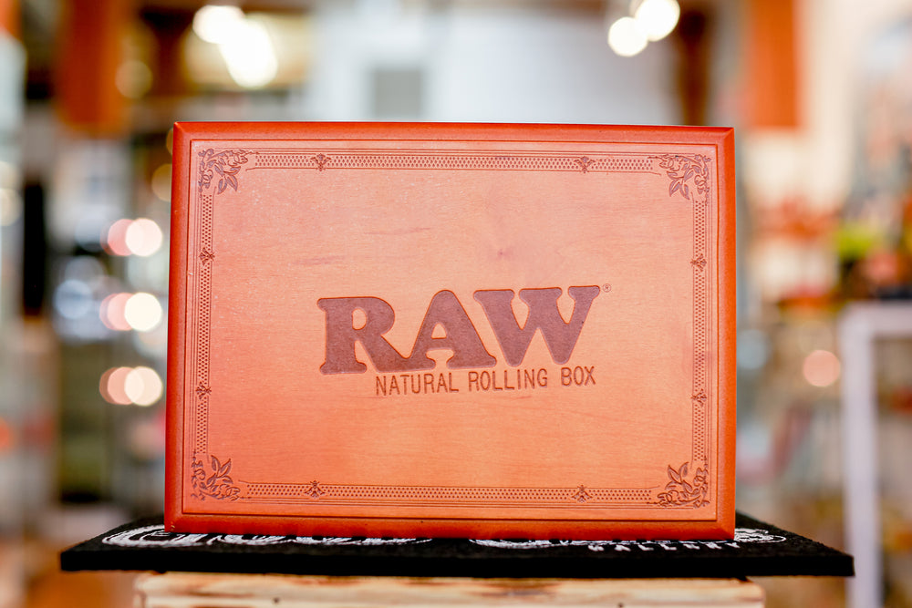 RAW "Natural" Rolling Box